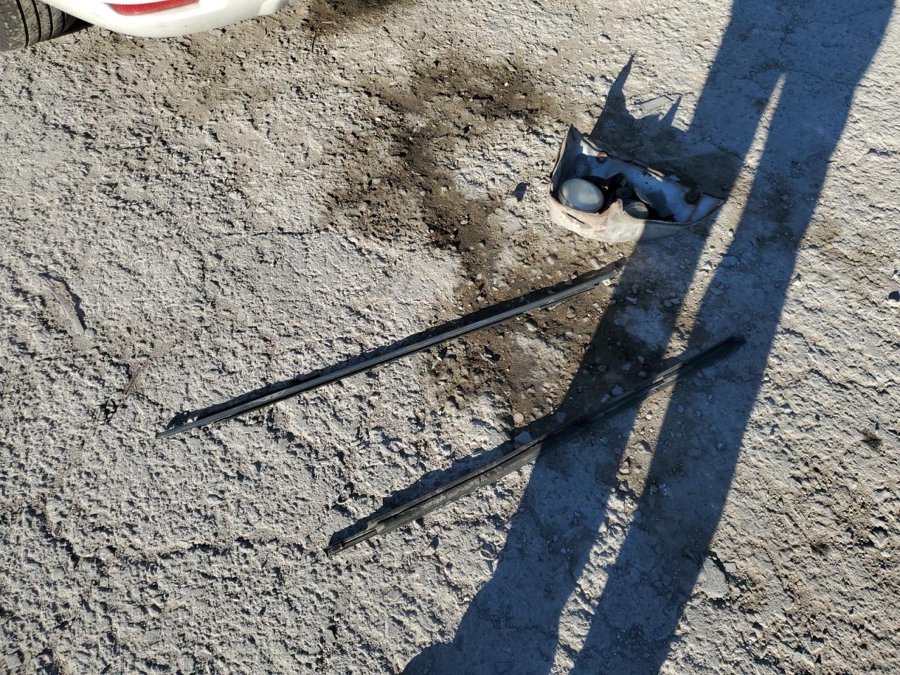 2008 Toyota Rav4 Limited VIN: JTMBD31V185135625 Lot: 85147255