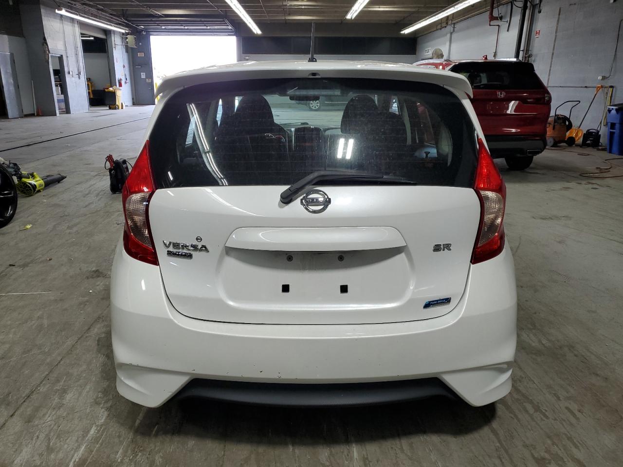 2015 Nissan Versa Note S VIN: 3N1CE2CPXFL390283 Lot: 81893025
