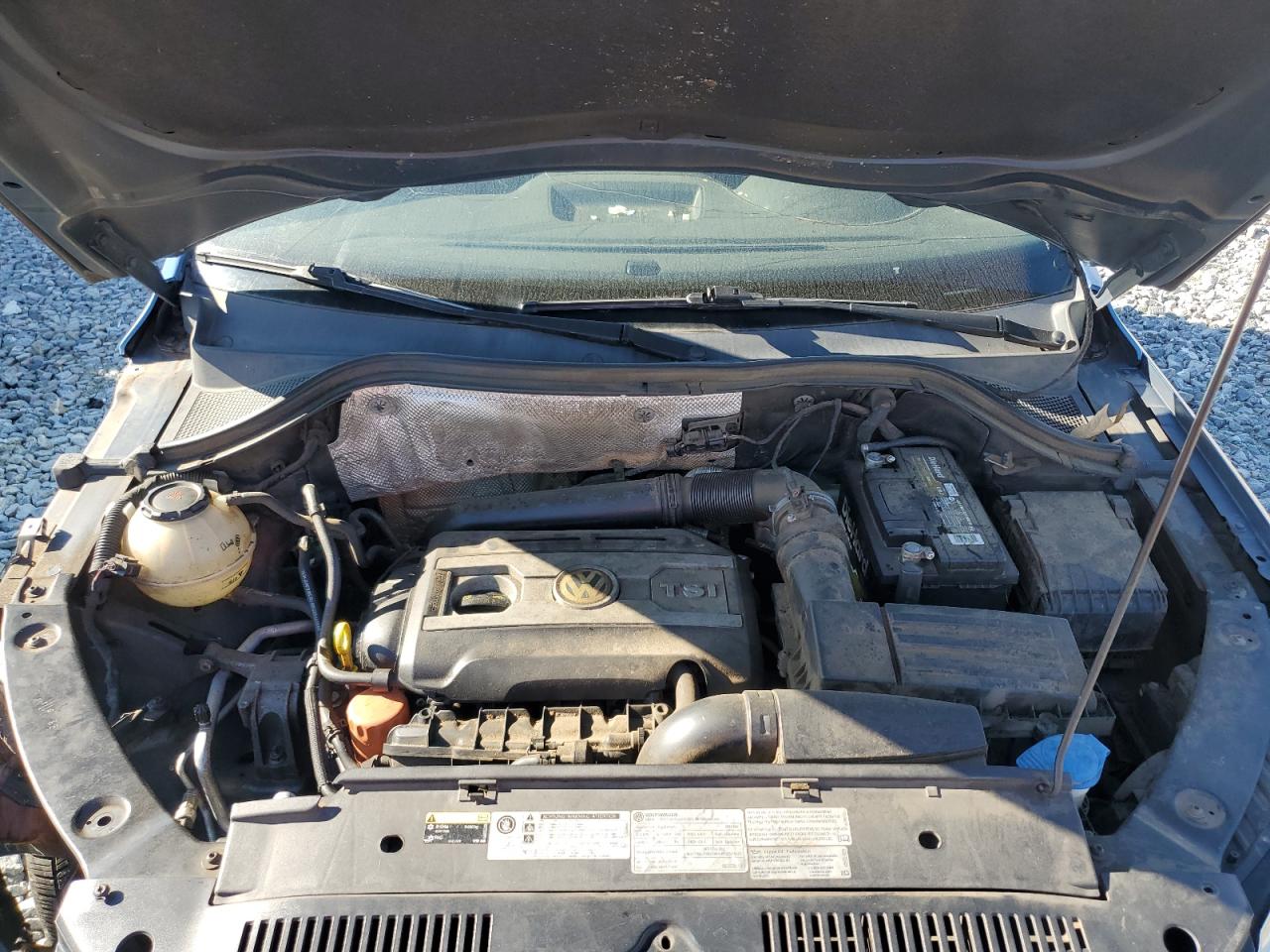 2017 Volkswagen Tiguan S VIN: WVGBV7AX5HK050791 Lot: 84587405