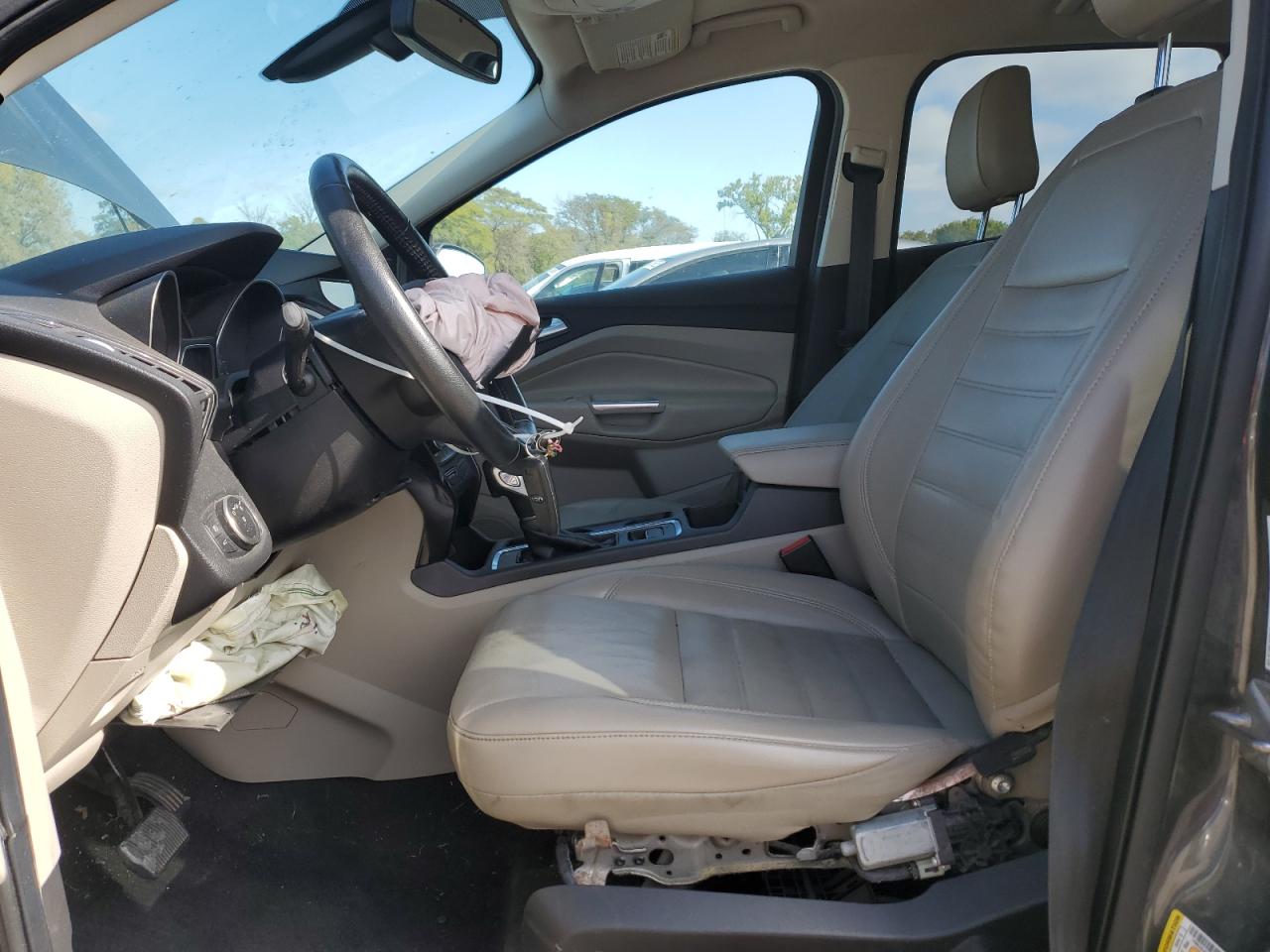 2019 Ford Escape Titanium VIN: 1FMCU9J94KUA73172 Lot: 85592395