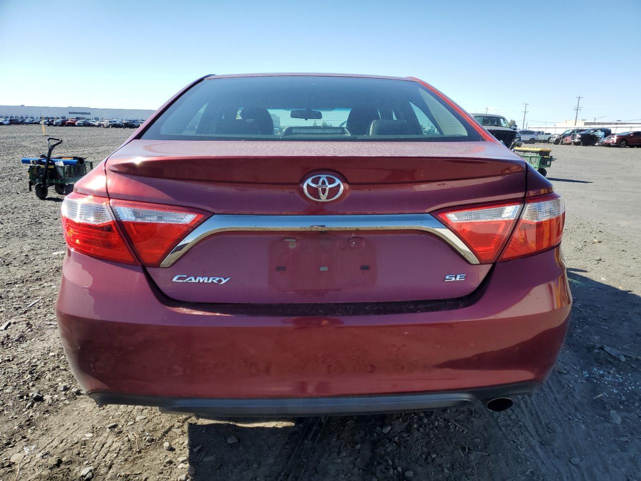 2015 Toyota Camry Le VIN: 4T1BF1FK3FU922894 Lot: 82007275