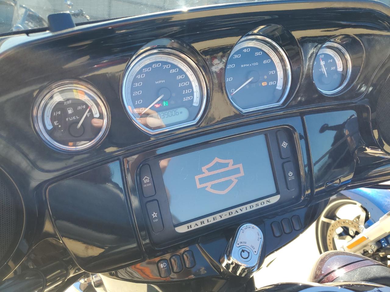 2015 Harley-Davidson Flhtkl Ultra Limited Low VIN: 1HD1KKL15FB602533 Lot: 86688125