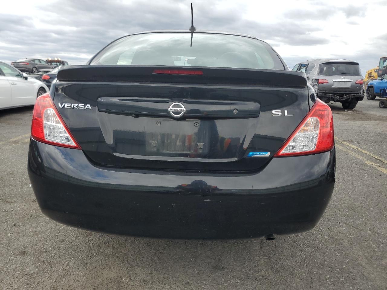 2013 Nissan Versa S VIN: 3N1CN7AP3DL856875 Lot: 82598095
