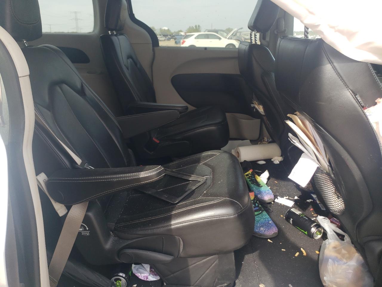 2020 Chrysler Voyager Lxi VIN: 2C4RC1DG3LR261239 Lot: 81832265