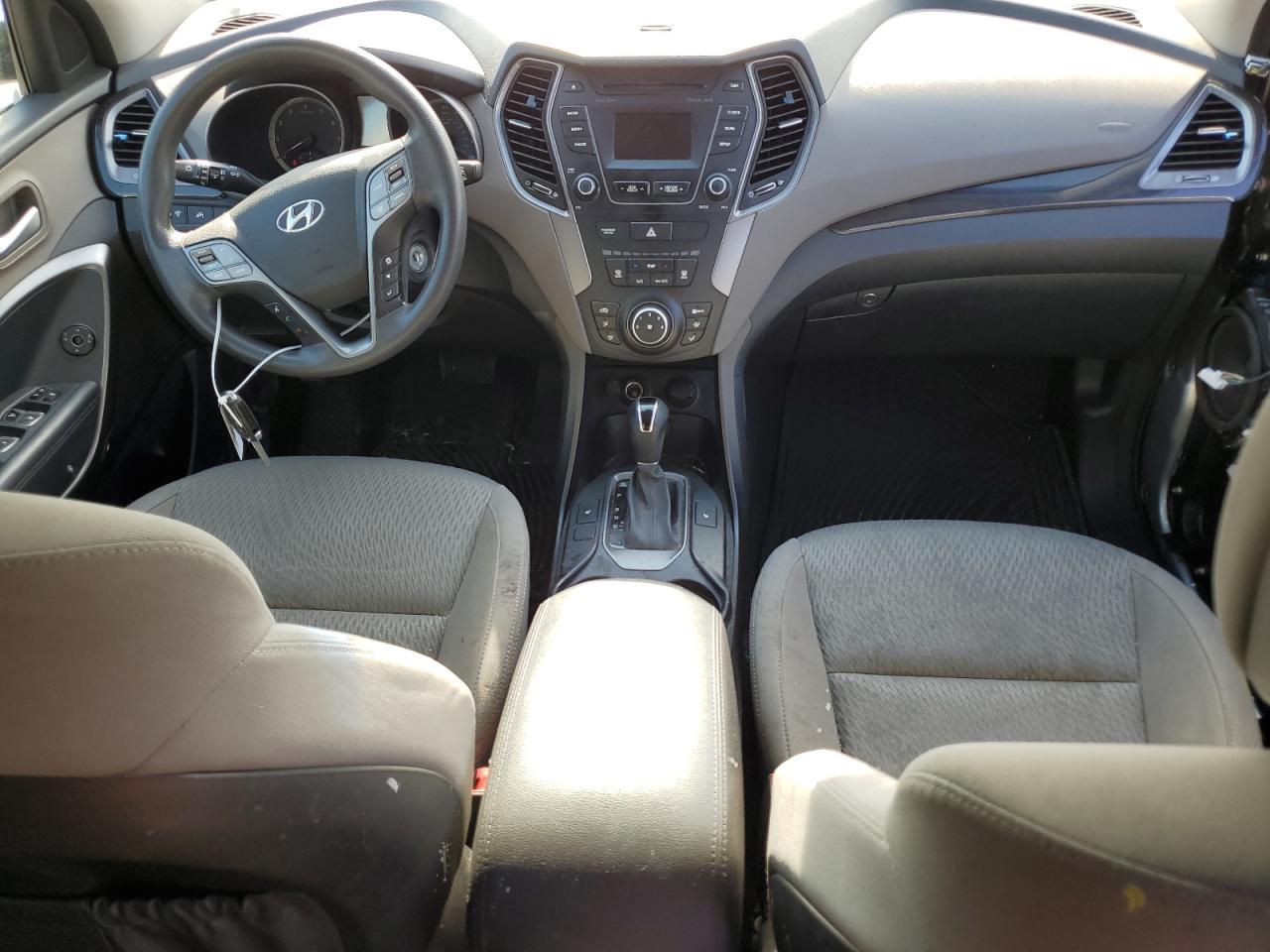 2016 Hyundai Santa Fe Se VIN: KM8SM4HF7GU150702 Lot: 86486565