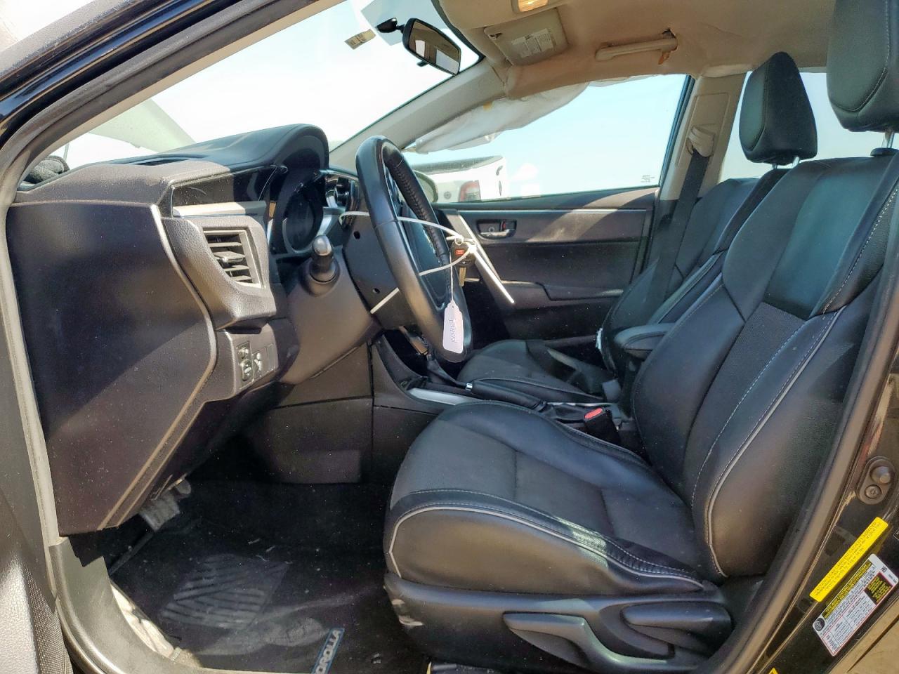 2016 Toyota Corolla L VIN: 5YFBURHEXGP559685 Lot: 82487585