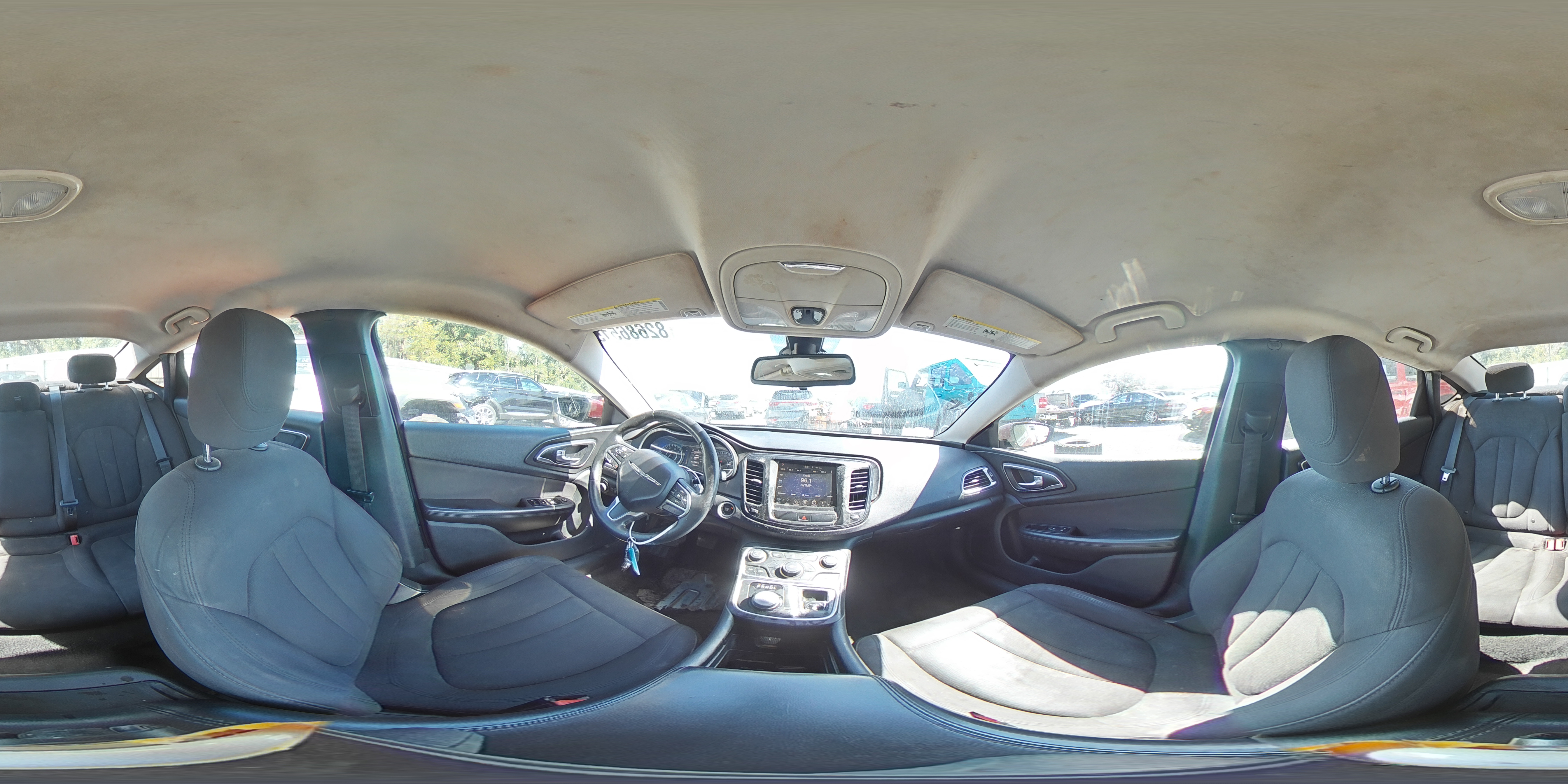 2015 Chrysler 200 Limited VIN: 1C3CCCAB9FN712321 Lot: 82686515