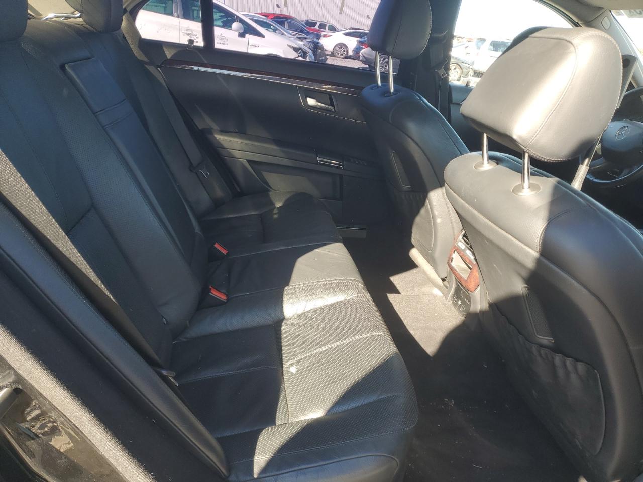 2007 Mercedes-Benz S 550 VIN: WDDNG71XX7A085977 Lot: 90373365