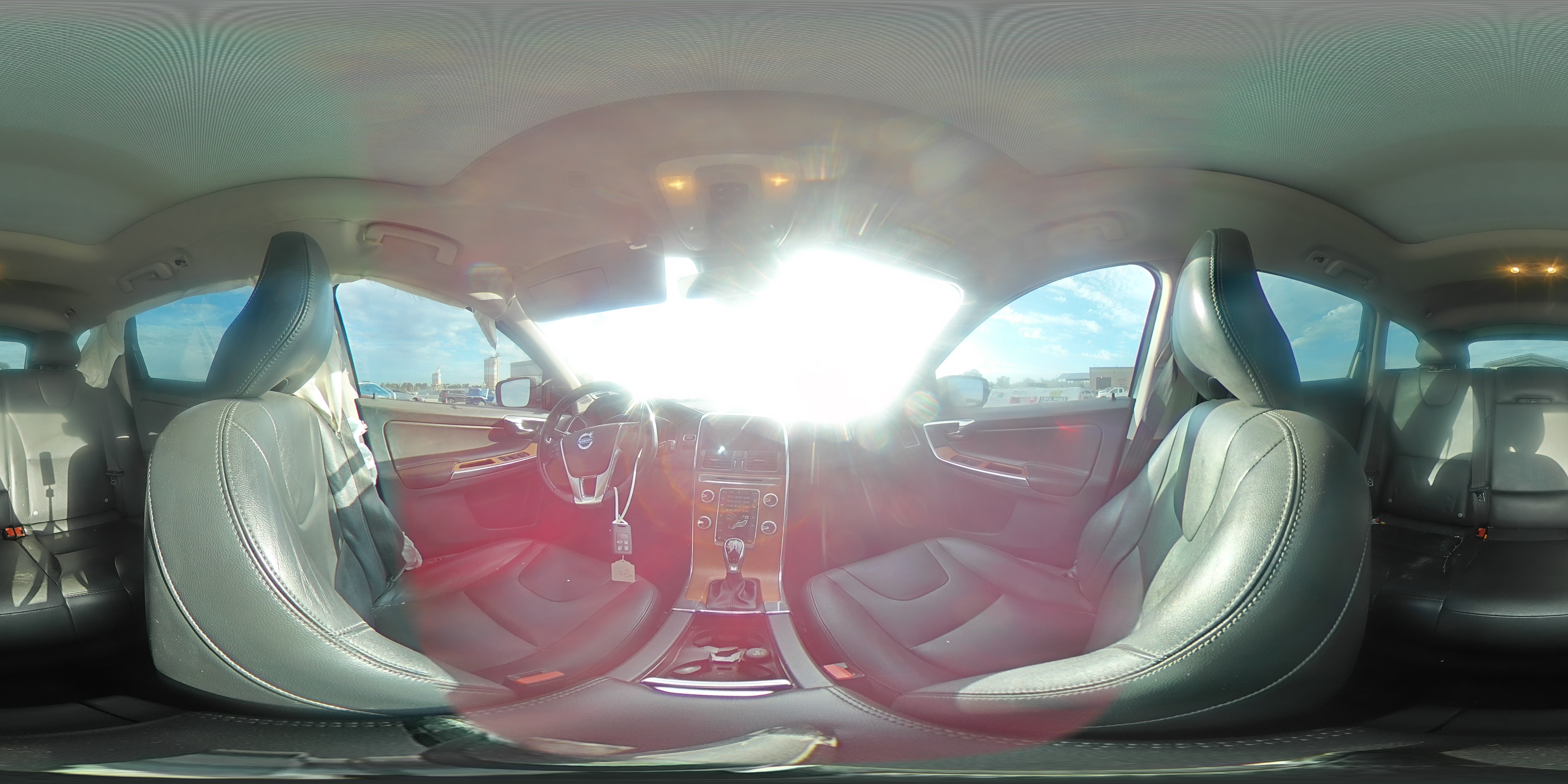 2017 Volvo Xc60 T6 Inscription VIN: YV449MRU2H2039559 Lot: 82182545