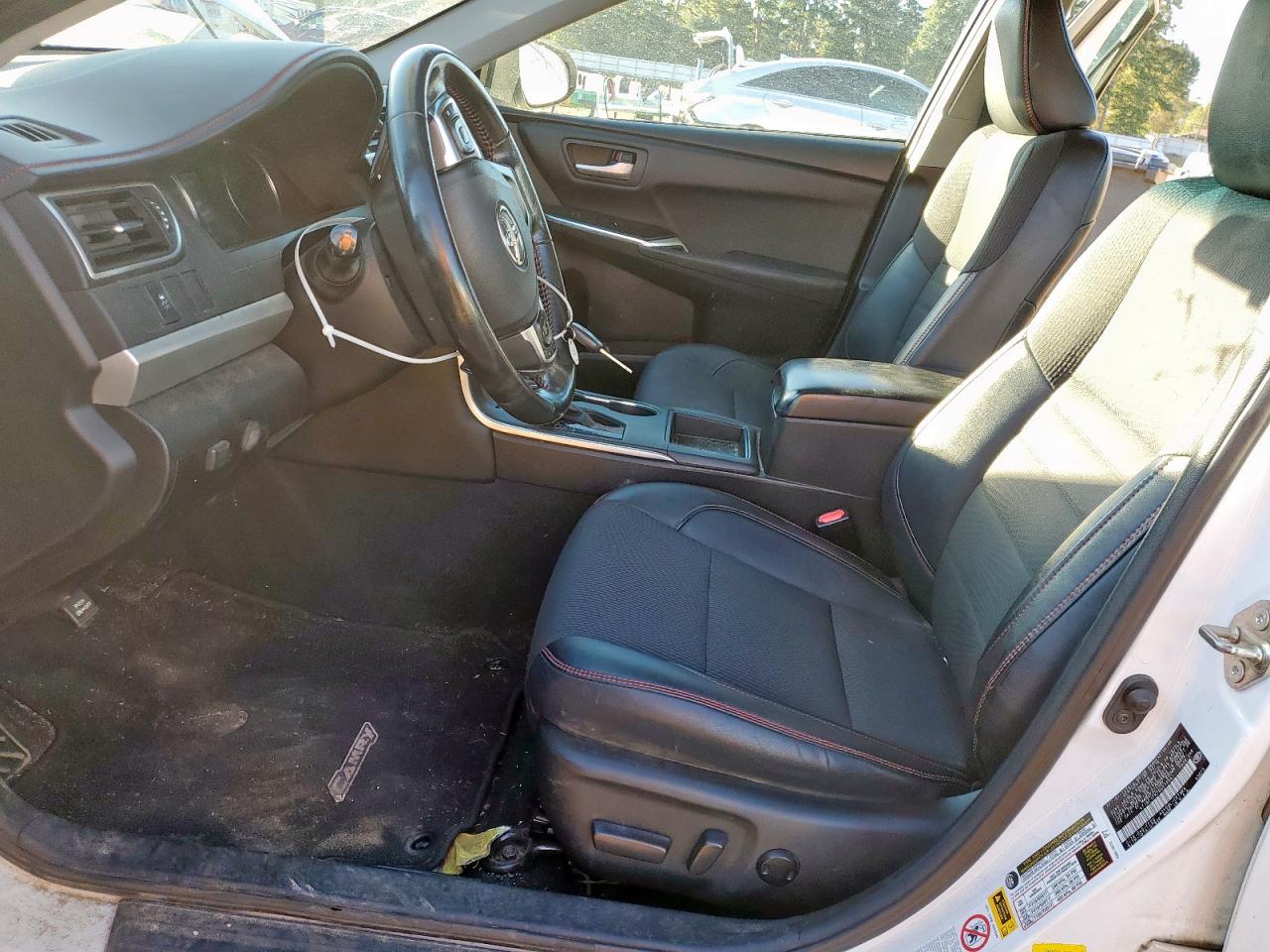 2016 Toyota Camry Le VIN: 4T1BF1FK7GU212561 Lot: 90123605