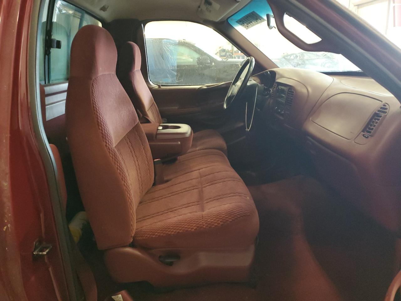 1998 Ford F150 VIN: 1FTZF18W9WNA88126 Lot: 84074445