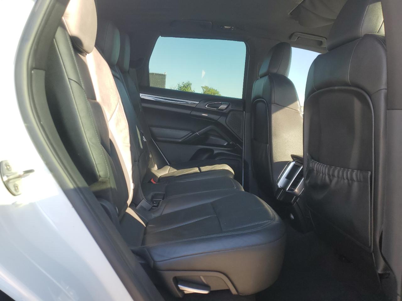 2014 Porsche Cayenne VIN: WP1AA2A28ELA95344 Lot: 90610935