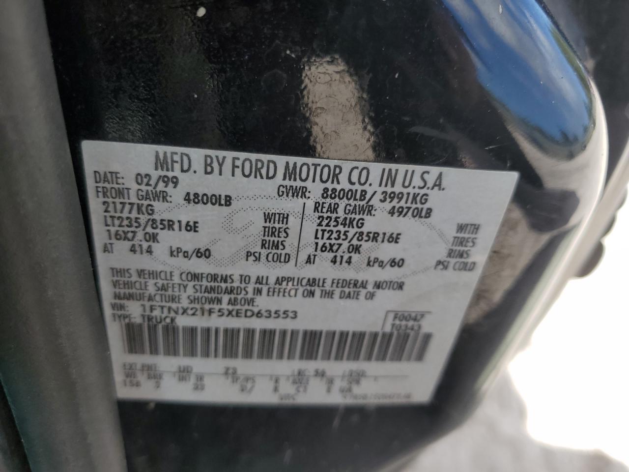 1999 Ford F250 Super Duty VIN: 1FTNX21F5XED63553 Lot: 85651115