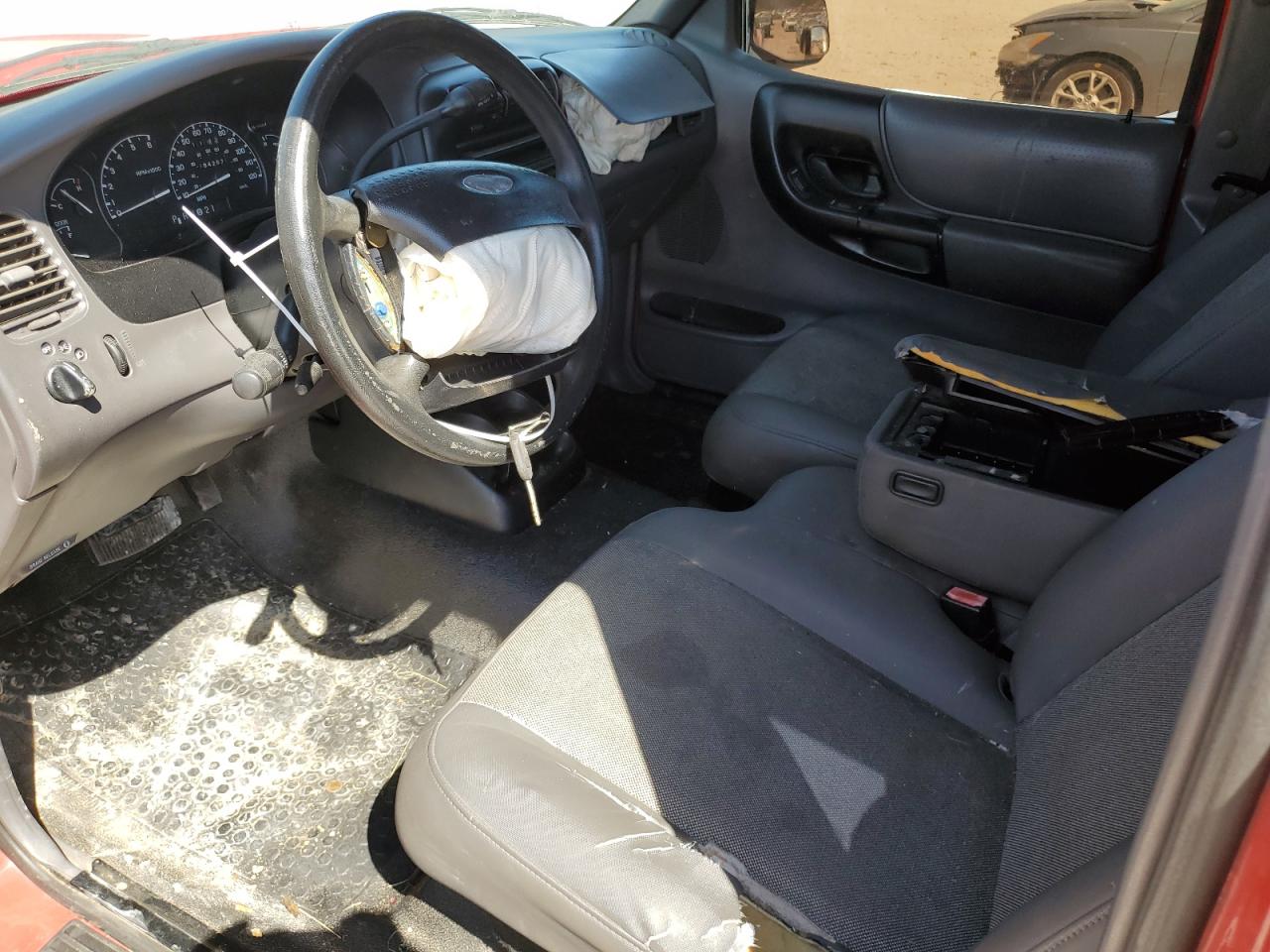 2001 Ford Ranger Super Cab VIN: 1FTYR14E51TA60120 Lot: 84405355