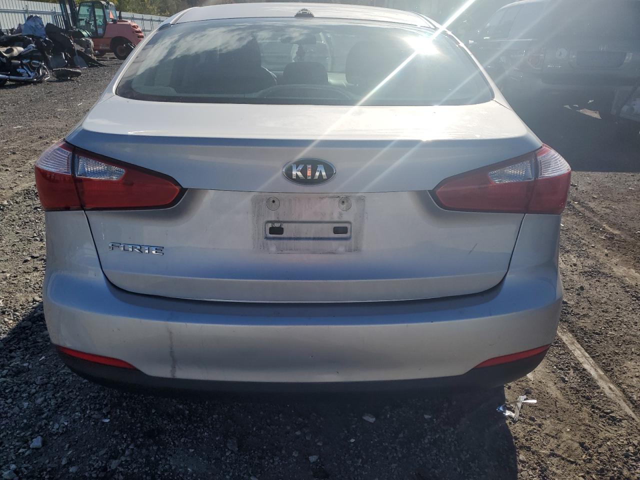 2016 Kia Forte Lx VIN: KNAFK4A67G5613614 Lot: 86056905