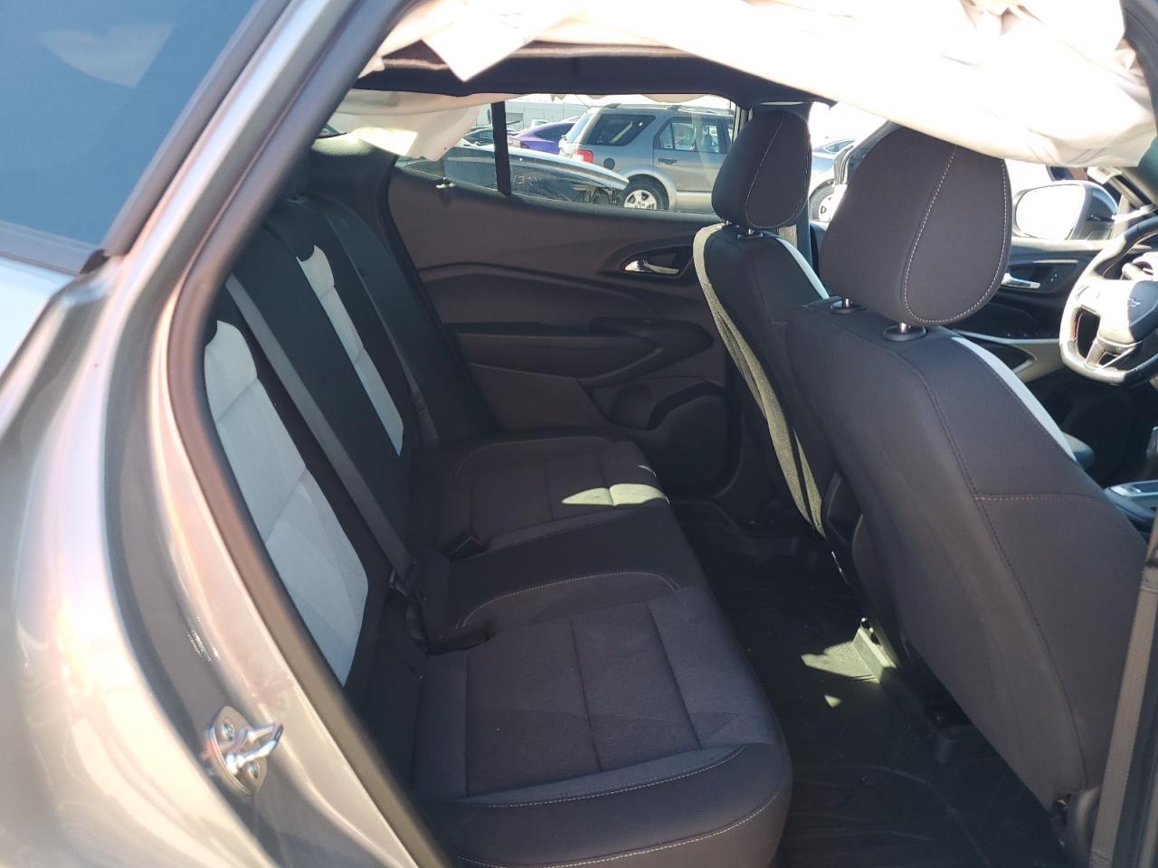 2024 Chevrolet Trax 1Rs VIN: KL77LGE2XRC196935 Lot: 85395245