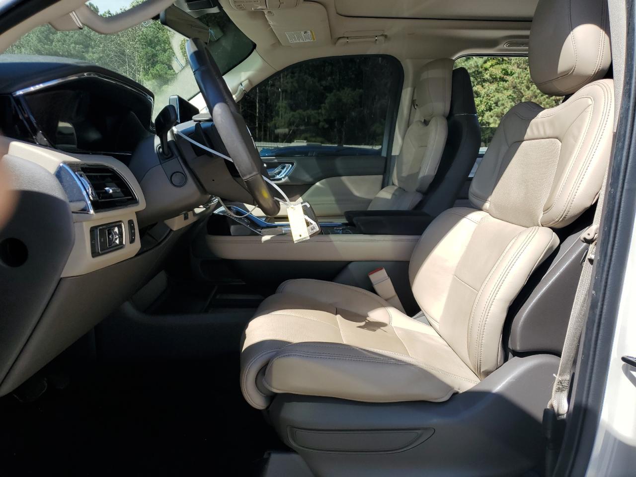 2022 Lincoln Navigator L Reserve VIN: 5LMJJ3LT6NEL03909 Lot: 81938885