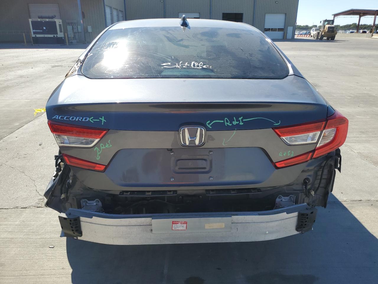 2018 Honda Accord Exl VIN: 1HGCV1F55JA062305 Lot: 82506305