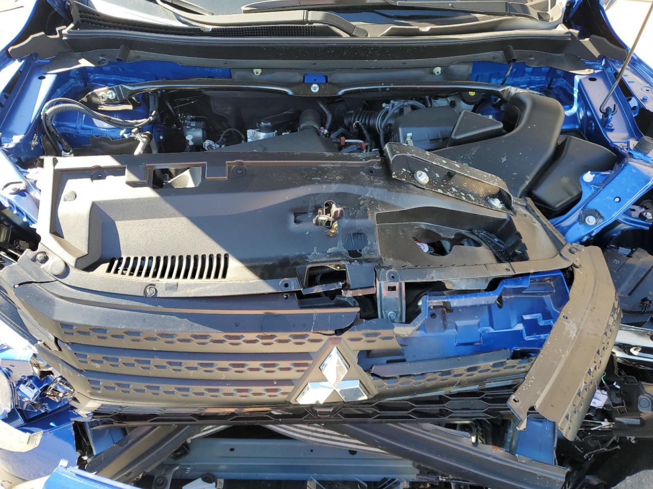 2025 Mitsubishi Eclipse Cross Se VIN: JA4ATWAA0SZ041548 Lot: 86886445