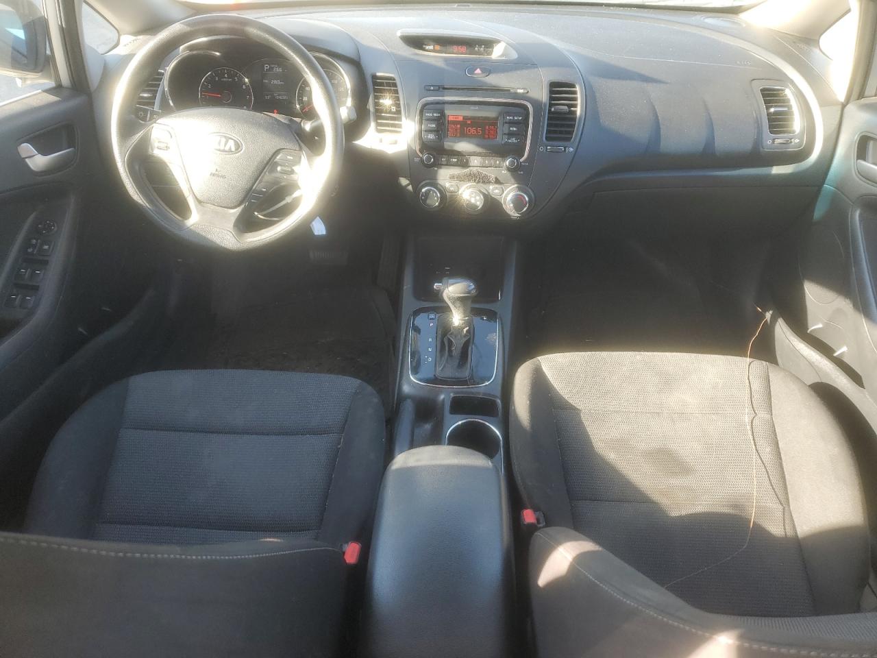 2017 Kia Forte Lx VIN: 3KPFK4A79HE143605 Lot: 87211295