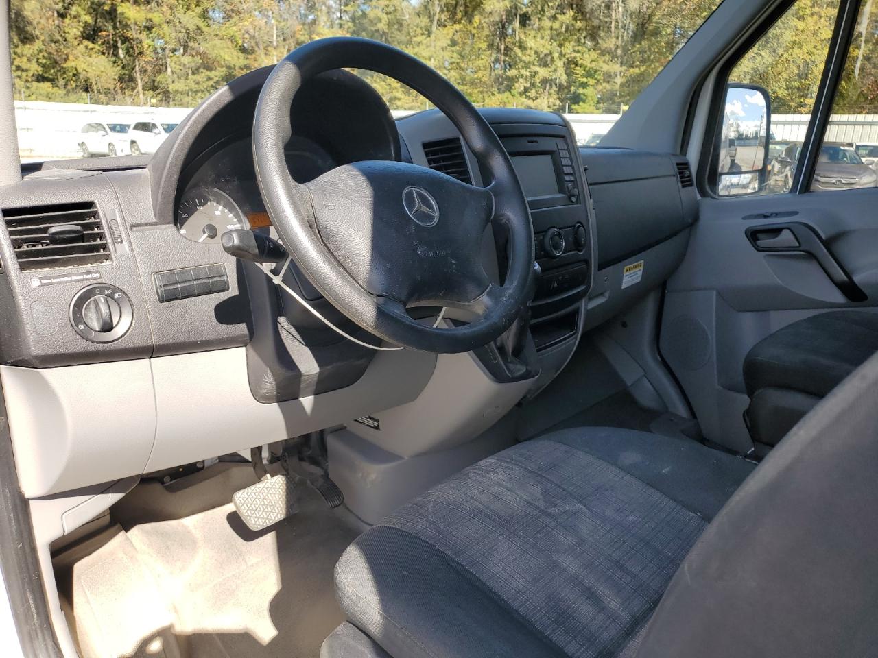 2017 Mercedes-Benz Sprinter 2500 VIN: WD3PE7CD6HP525732 Lot: 92266765