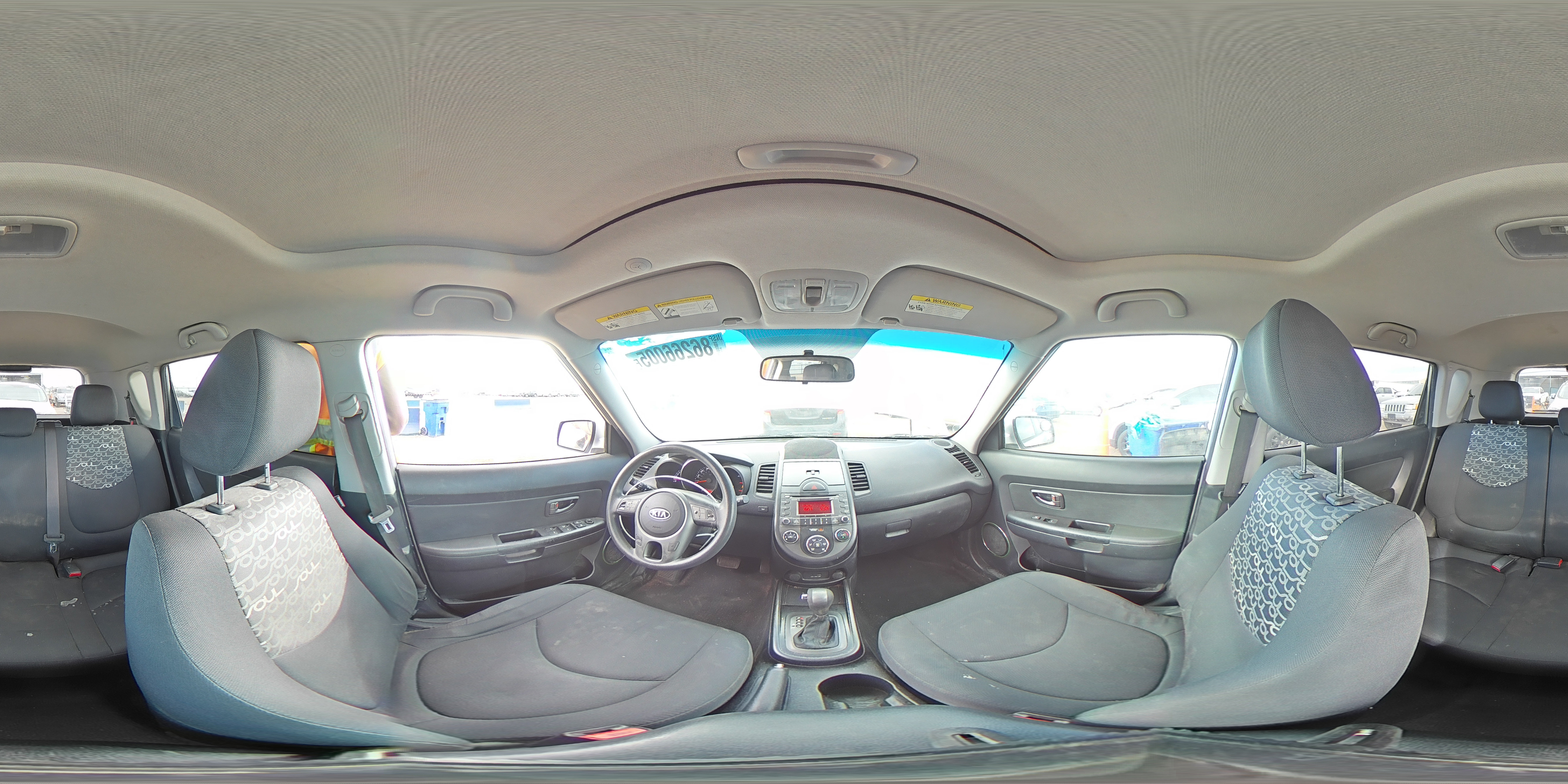 2011 Kia Soul + VIN: KNDJT2A24B7310413 Lot: 86266005