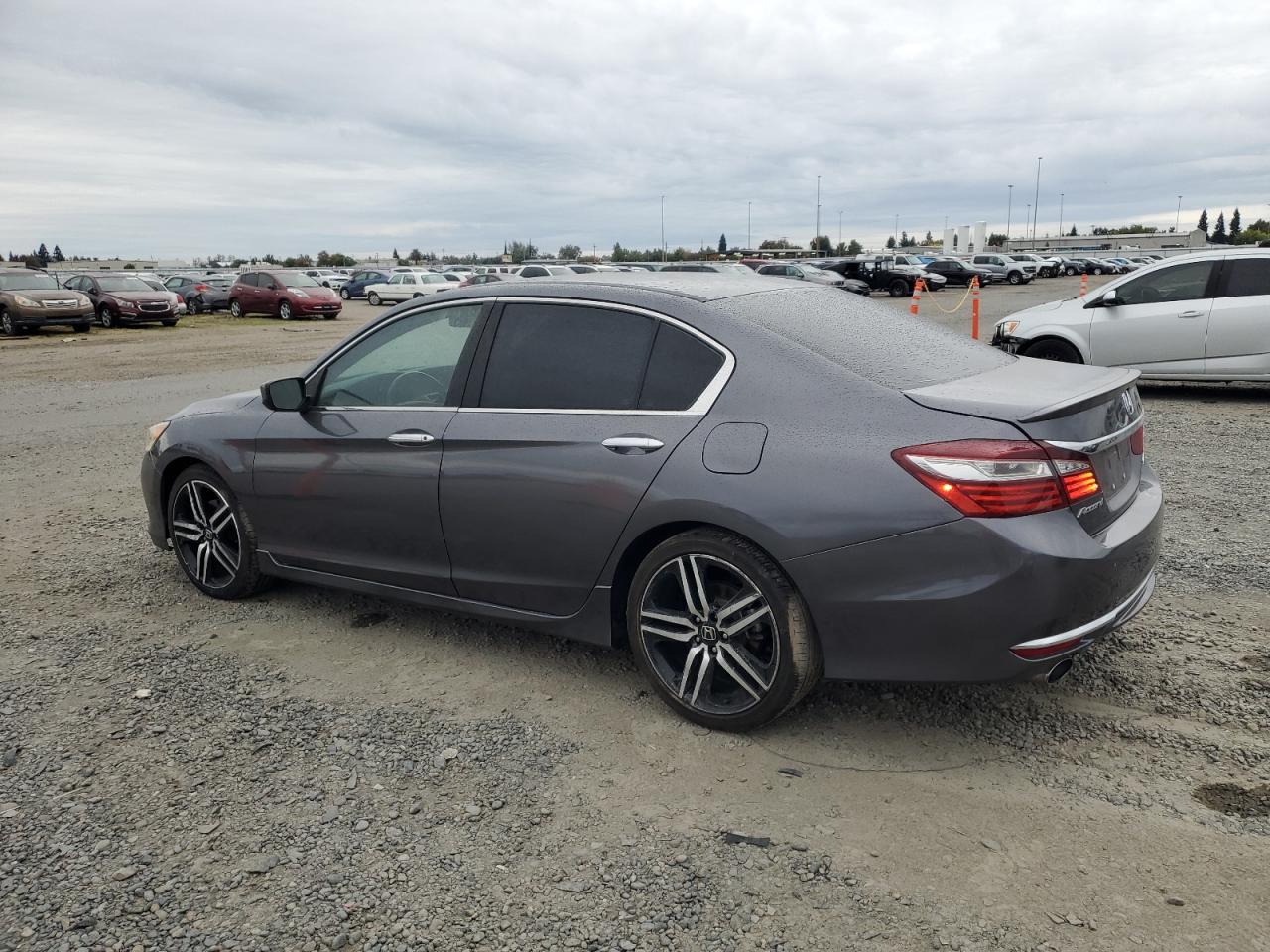 2017 Honda Accord Sport grey sedan gas 1HGCR2F58HA048337 photo #3