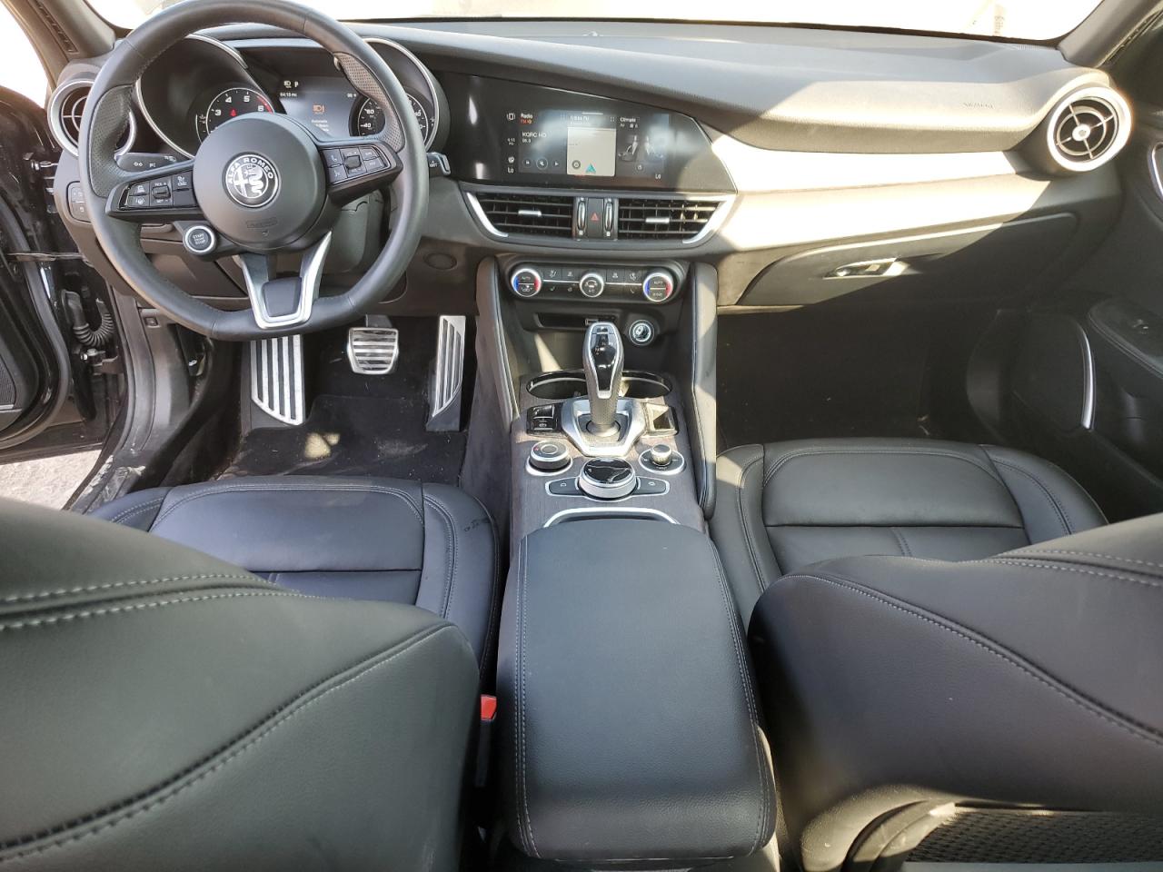 2022 Alfa Romeo Giulia Super VIN: ZARFANBN4N7662231 Lot: 82215445