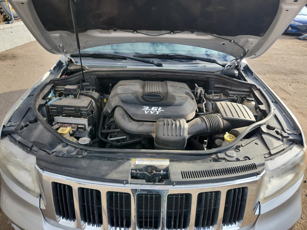 2011 Jeep Grand Cherokee Laredo VIN: 1J4RS4GG5BC545215 Lot: 85749985