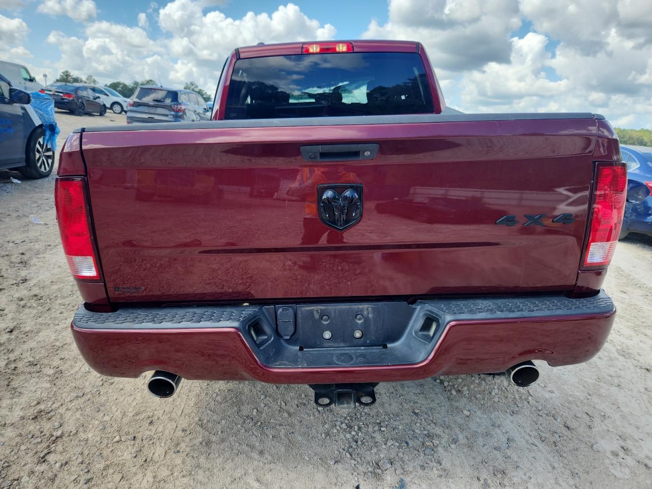 2018 Ram 1500 St VIN: 1C6RR7FT5JS178040 Lot: 82311505