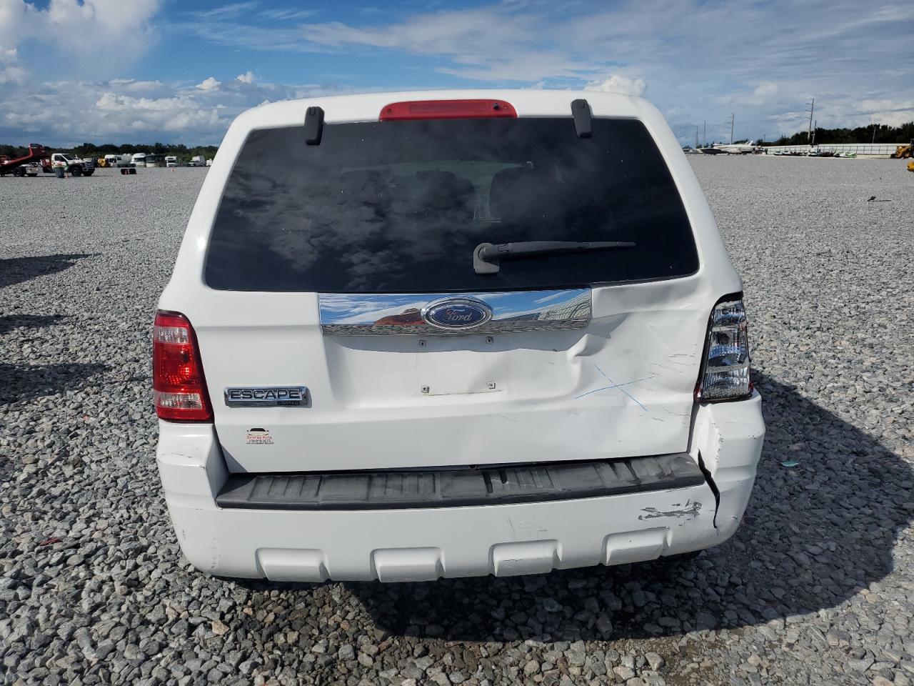 2008 Ford Escape Xls VIN: 1FMCU02Z28KC01813 Lot: 85867965