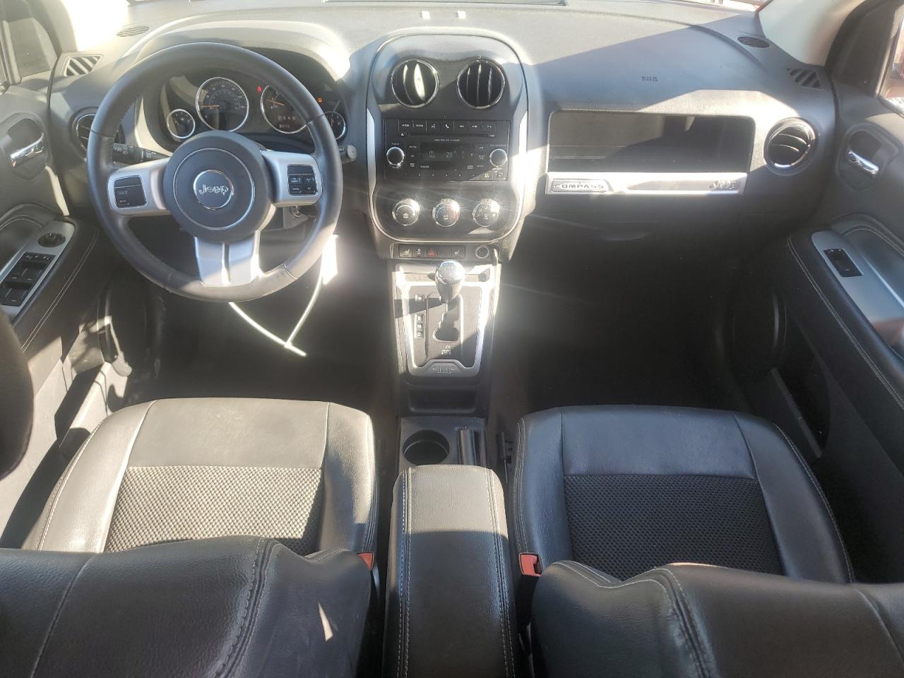 2015 Jeep Compass Latitude VIN: 1C4NJDEB0FD333286 Lot: 86853445