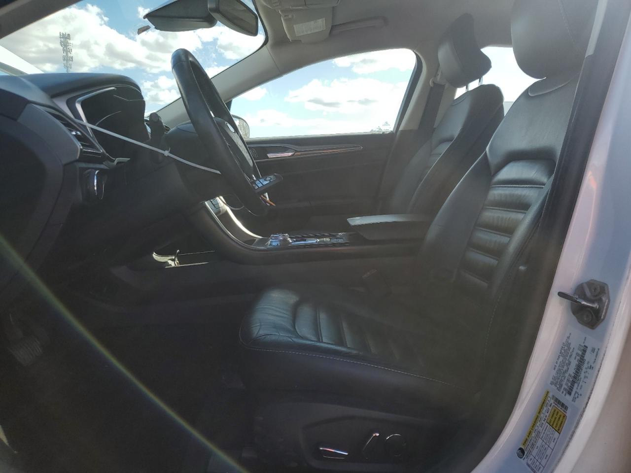 2018 Ford Fusion Se Hybrid VIN: 3FA6P0LU1JR129893 Lot: 89882415