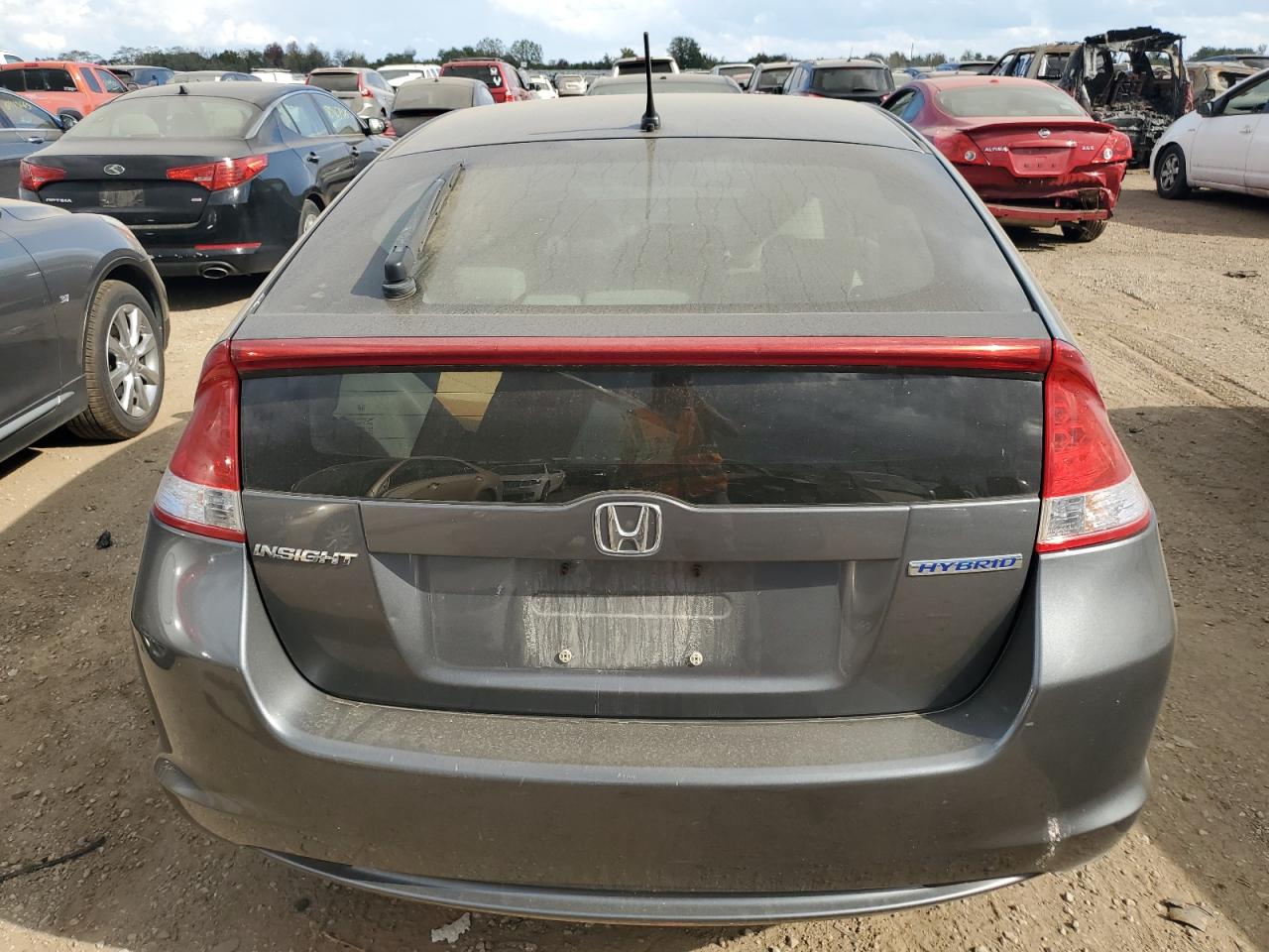 2011 Honda Insight VIN: JHMZE2H34BS008272 Lot: 85371665