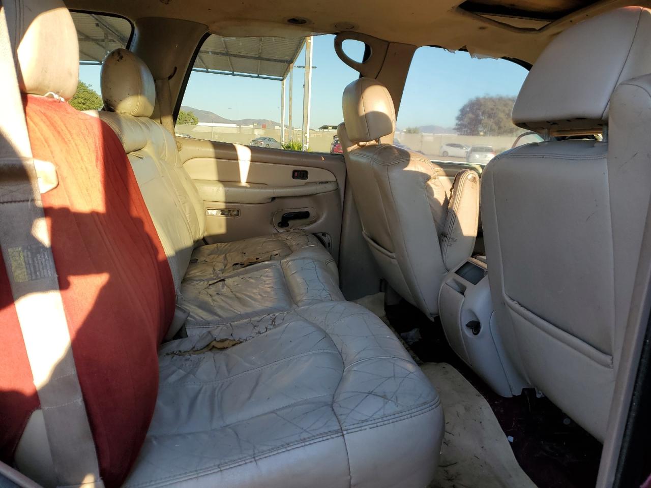 2002 Chevrolet Tahoe C1500 VIN: 1GNEC13T92J334959 Lot: 87047615