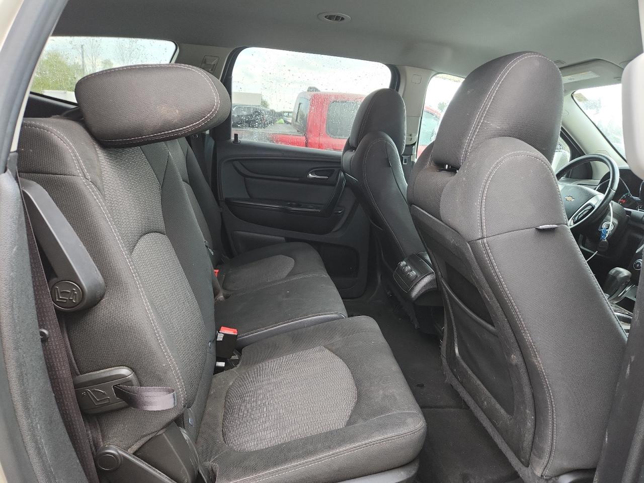 2015 Chevrolet Traverse Lt VIN: 1GNKRGKD4FJ295704 Lot: 85142775