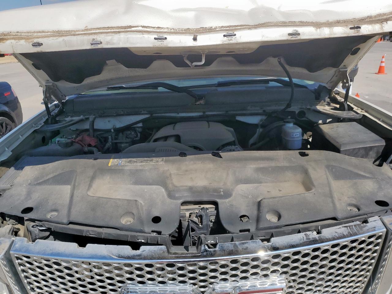 2011 GMC Sierra C1500 Denali VIN: 3GTP1XE28BG114356 Lot: 84478235