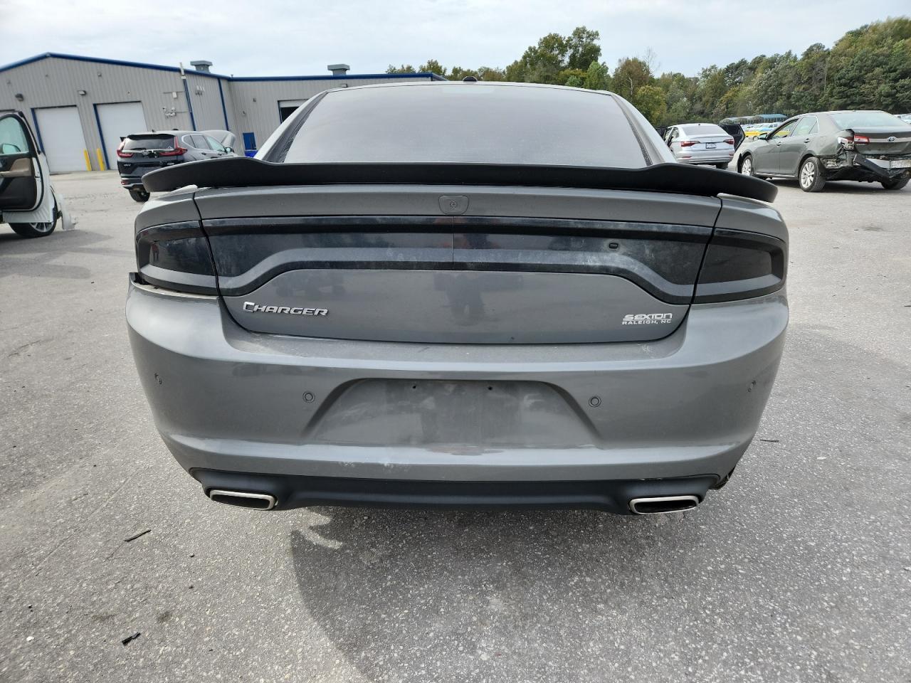 2019 Dodge Charger Sxt VIN: 2C3CDXBG4KH720909 Lot: 85782215