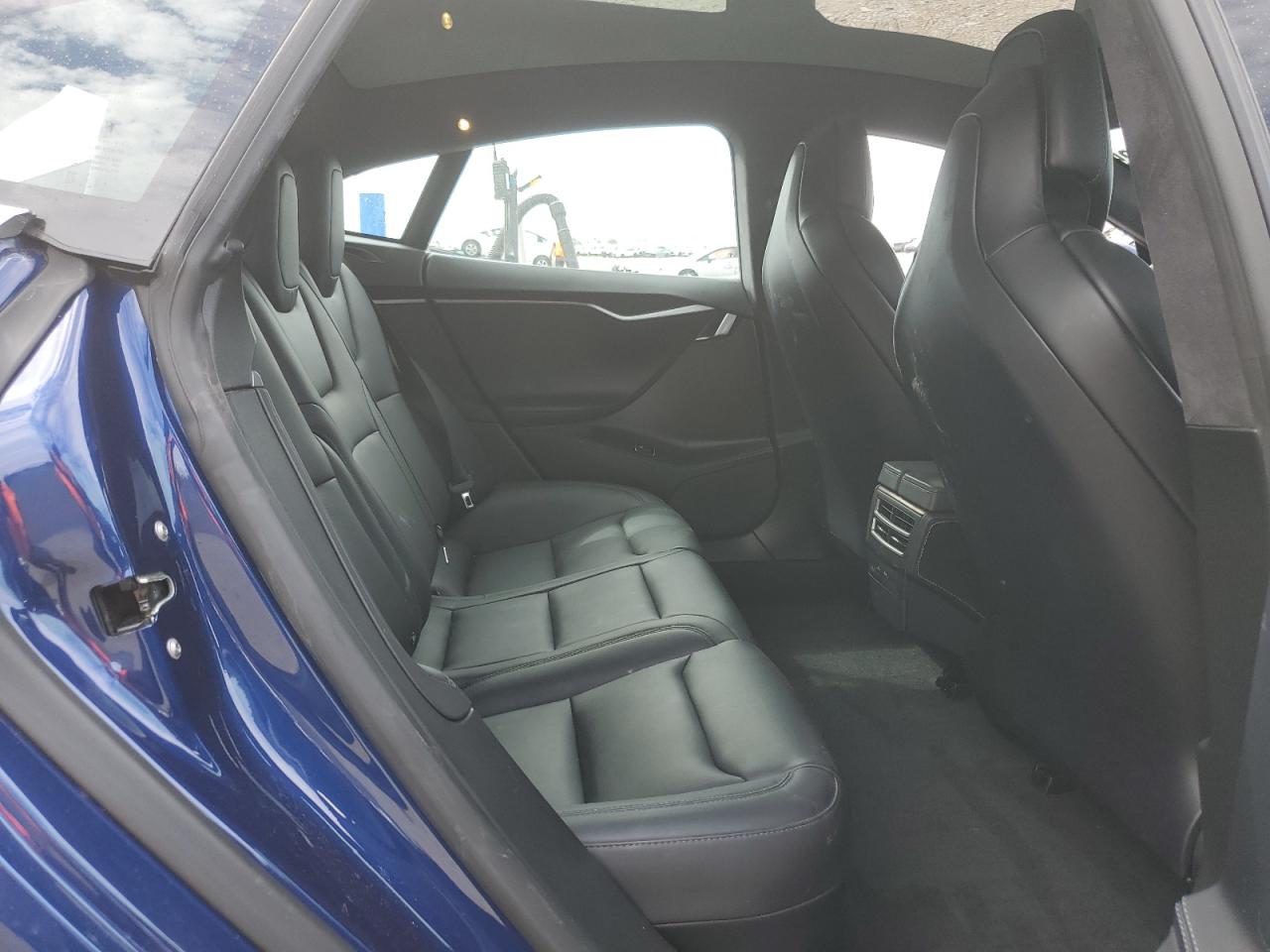 2019 Tesla Model S VIN: 5YJSA1E27KF344712 Lot: 84407125