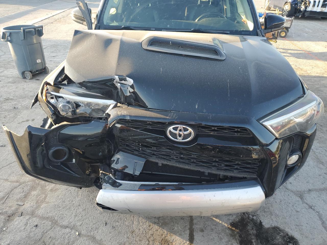 2016 Toyota 4Runner Sr5/Sr5 Premium VIN: JTEBU5JR7G5290303 Lot: 82666065