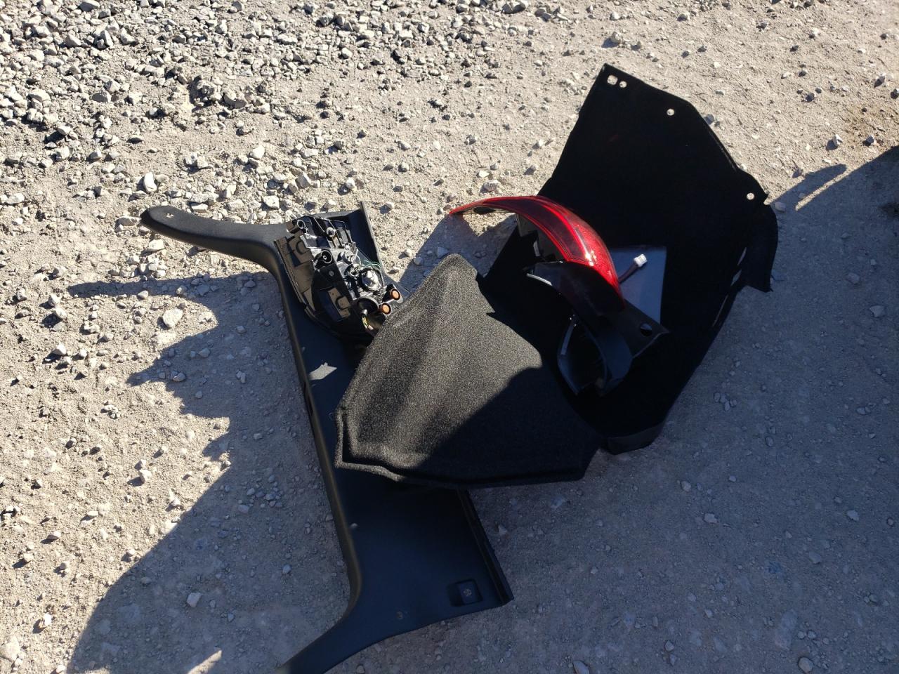 2017 Infiniti Q70 3.7 VIN: JN1BY1AP0HM740092 Lot: 84626415