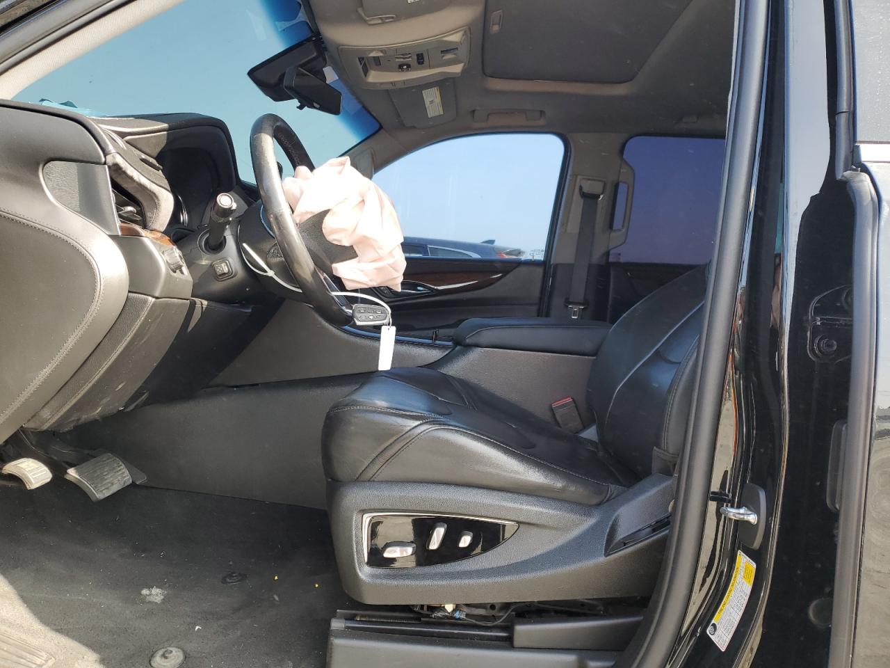 2018 Cadillac Escalade Esv Luxury VIN: 1GYS3HKJ5JR346704 Lot: 87403555