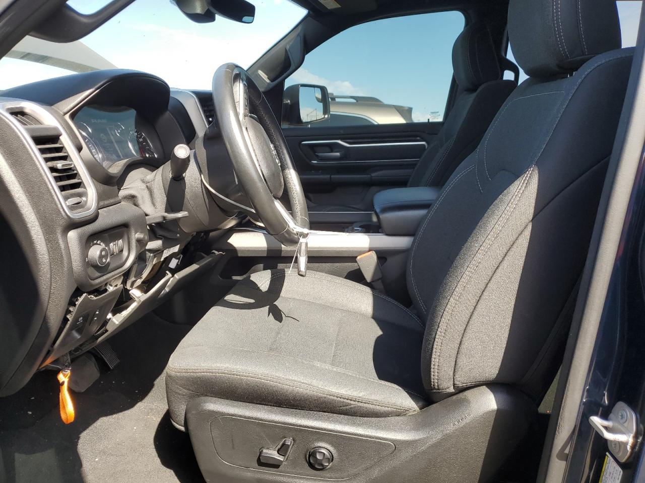 2019 Ram 1500 Big Horn/Lone Star VIN: 1C6RREFT2KN770290 Lot: 85201025