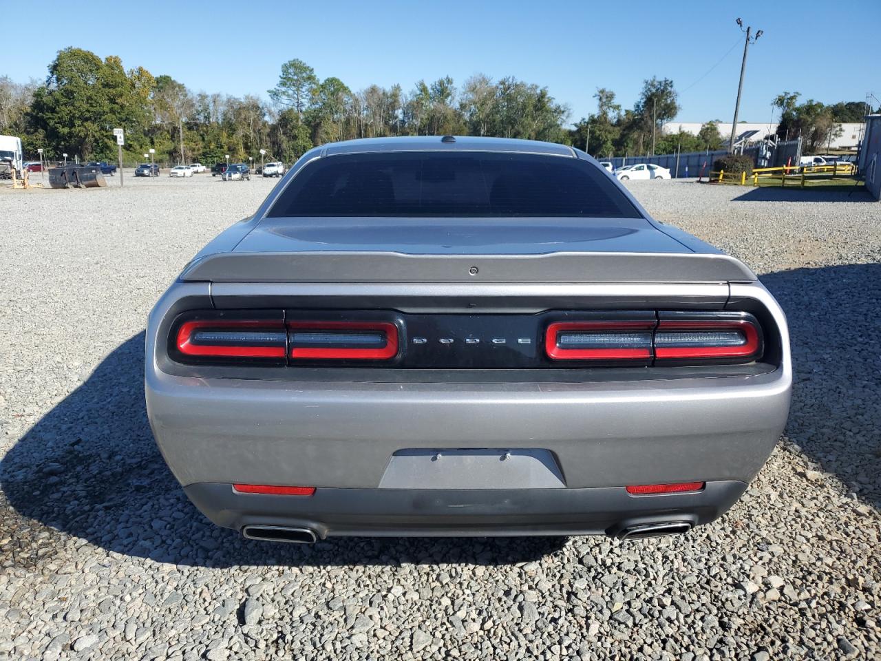 2018 Dodge Challenger Sxt VIN: 2C3CDZAG4JH245290 Lot: 90921165