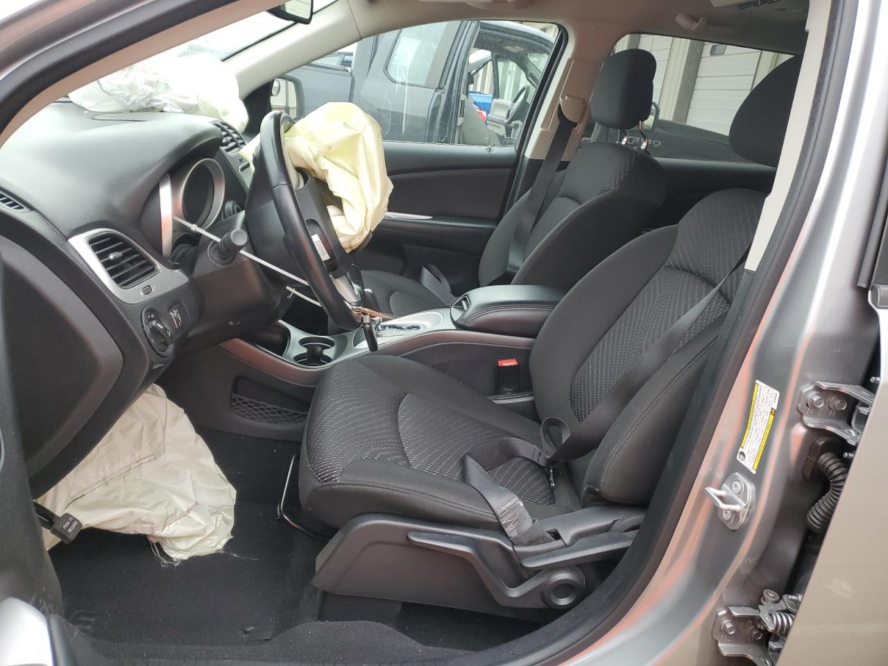 2019 Dodge Journey Se VIN: 3C4PDCBB0KT869688 Lot: 90027215