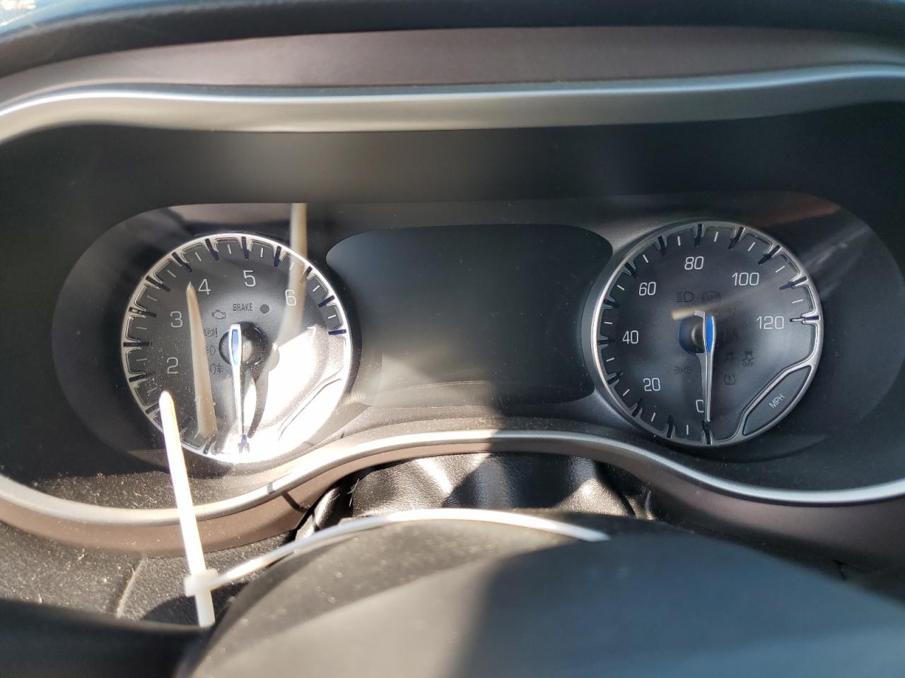 2018 Chrysler Pacifica Touring L VIN: 2C4RC1BG6JR263079 Lot: 85905085