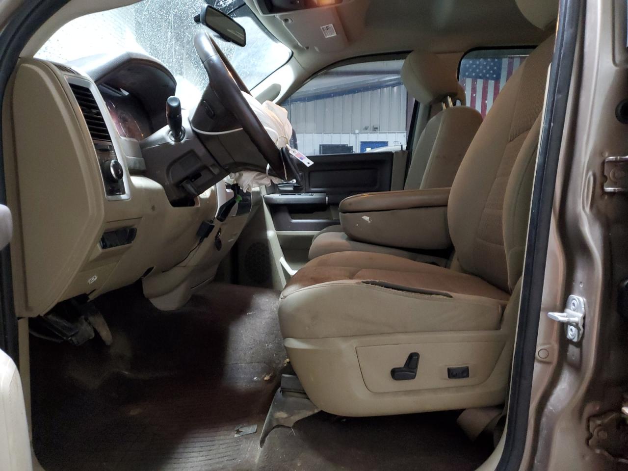 2010 Dodge Ram 1500 VIN: 1D7RV1CT2AS132712 Lot: 85349775