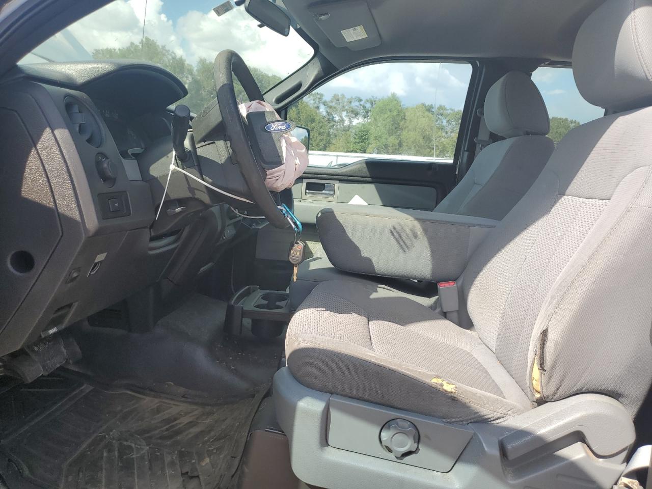 2011 Ford F150 Super Cab VIN: 1FTFX1CF7BKE18865 Lot: 84561075