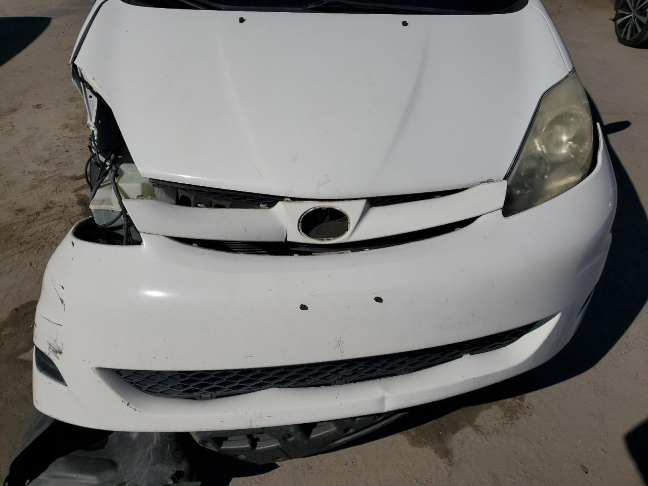 2007 Toyota Sienna Ce VIN: 5TDZK23C57S027401 Lot: 84293335