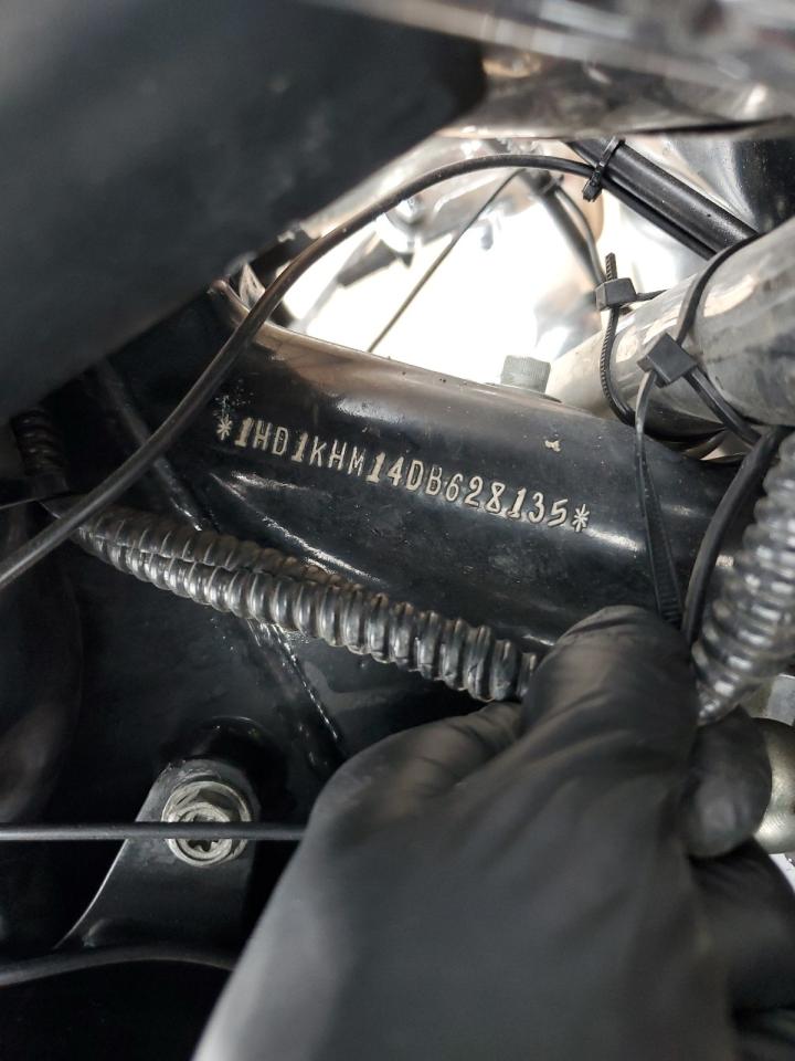 2013 Harley-Davidson Fltrx Road Glide Custom VIN: 1HD1KHM14DB628135 Lot: 85895505